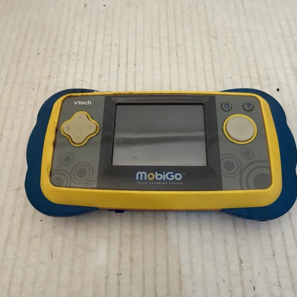 VTech MobiGo Touch Learning System Blue Yellow Handheld Console 2 Games